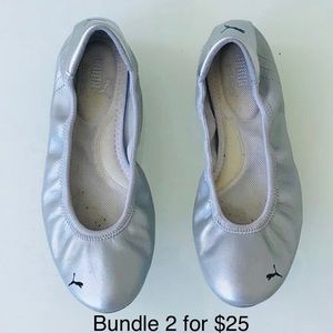 Puma Metalic Gray Flats Shoes Size 5